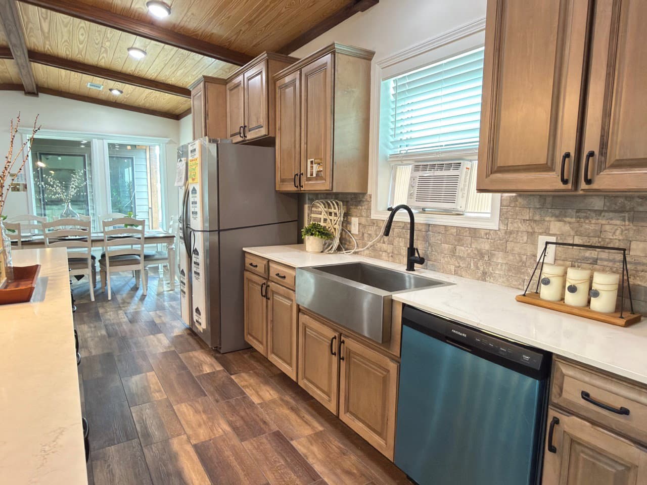 Orchard house (porch) kitchen home features