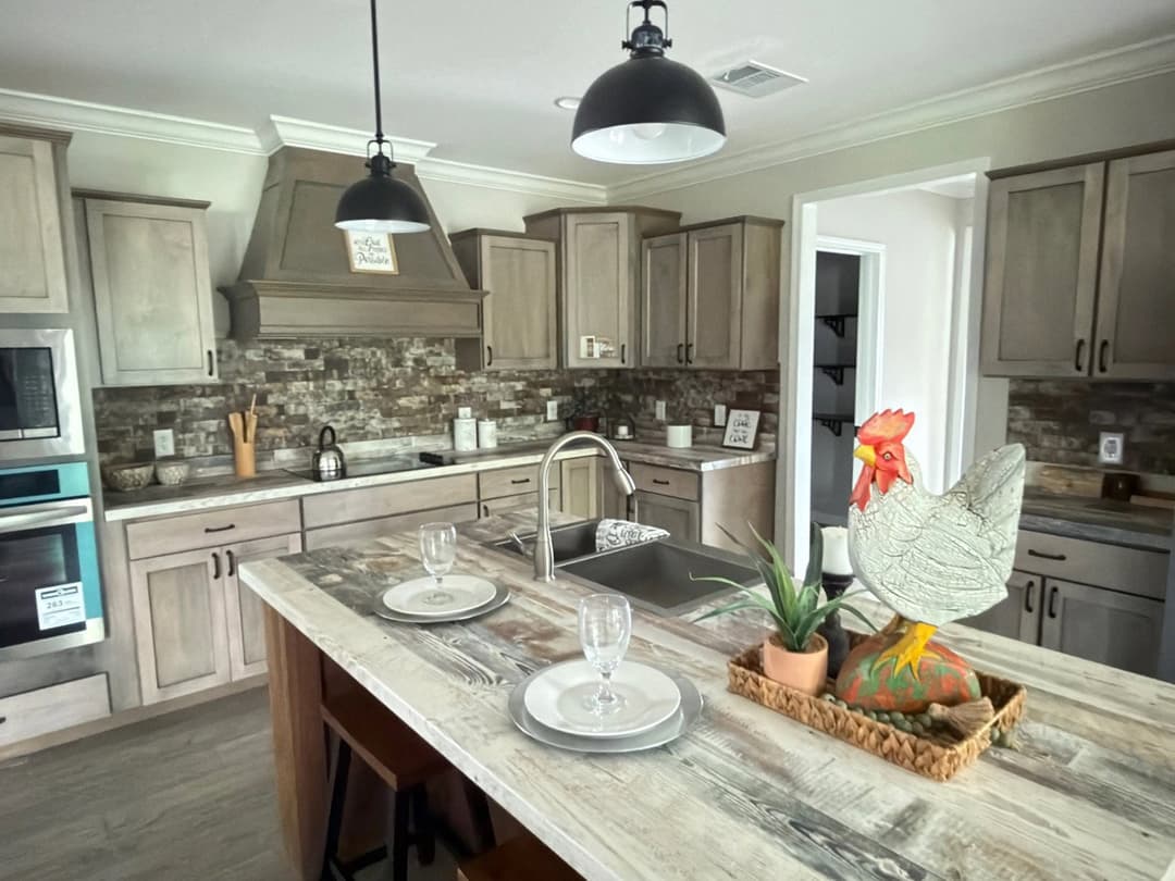 The anais kitchen home features