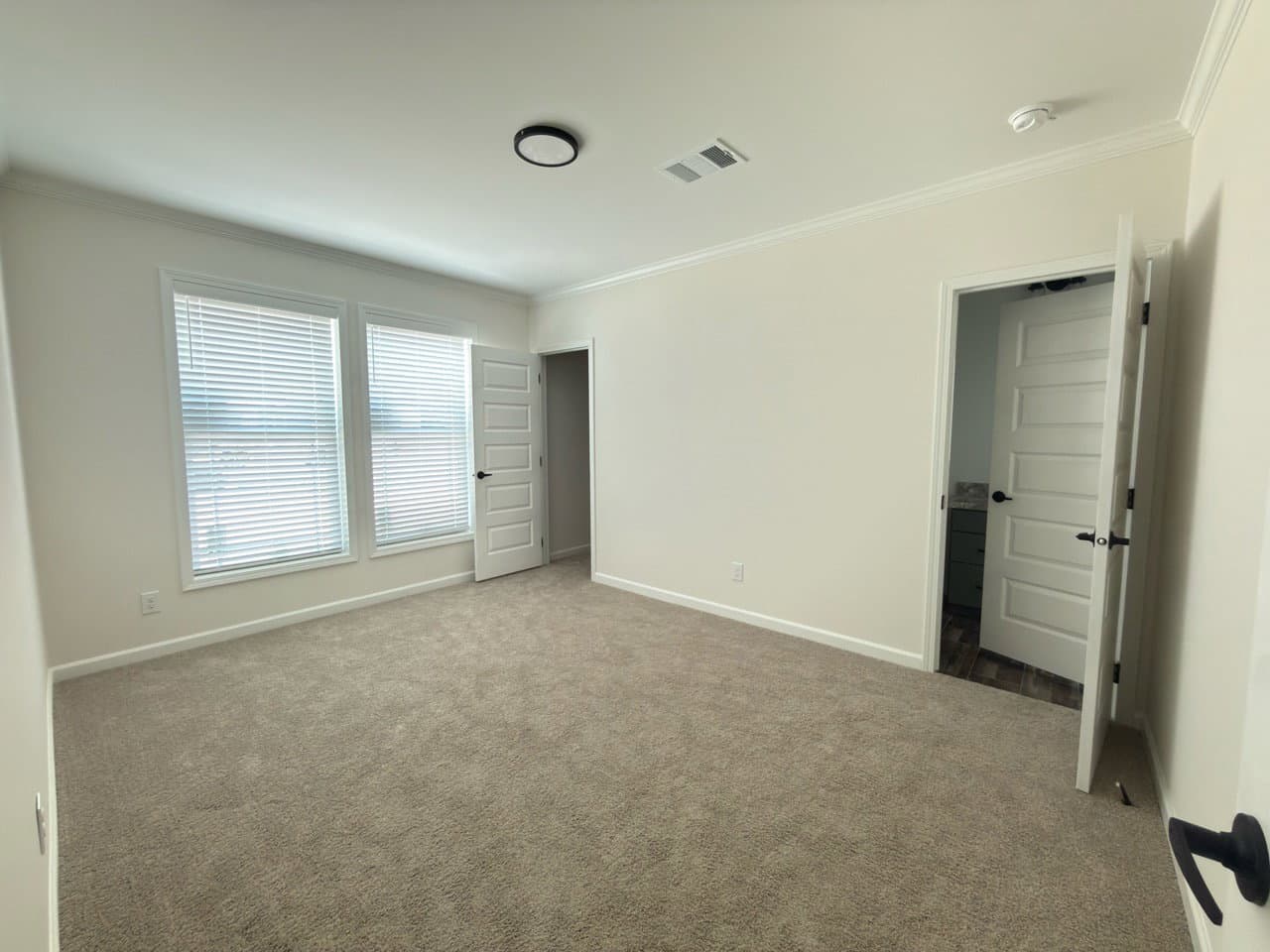 Orchard house bedroom home features