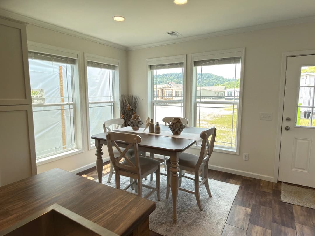 The haven b interior home features