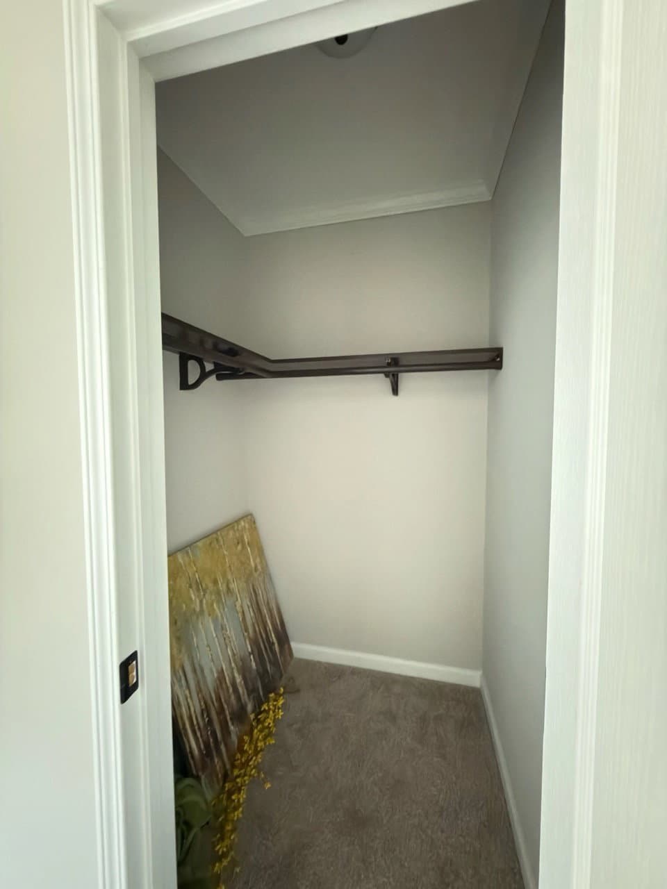 The anais interior home features