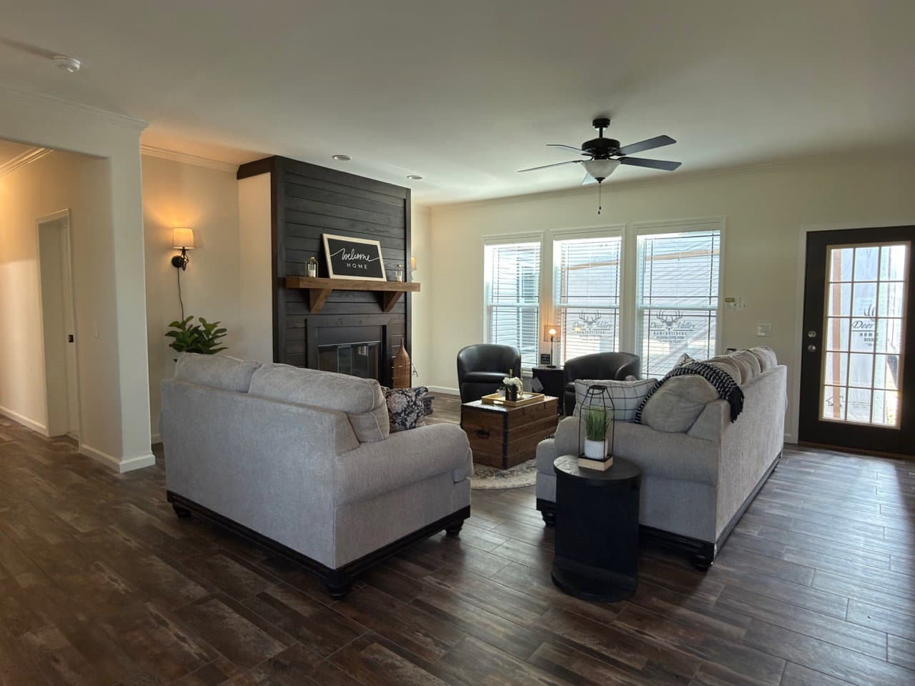 Briarritz b interior home features