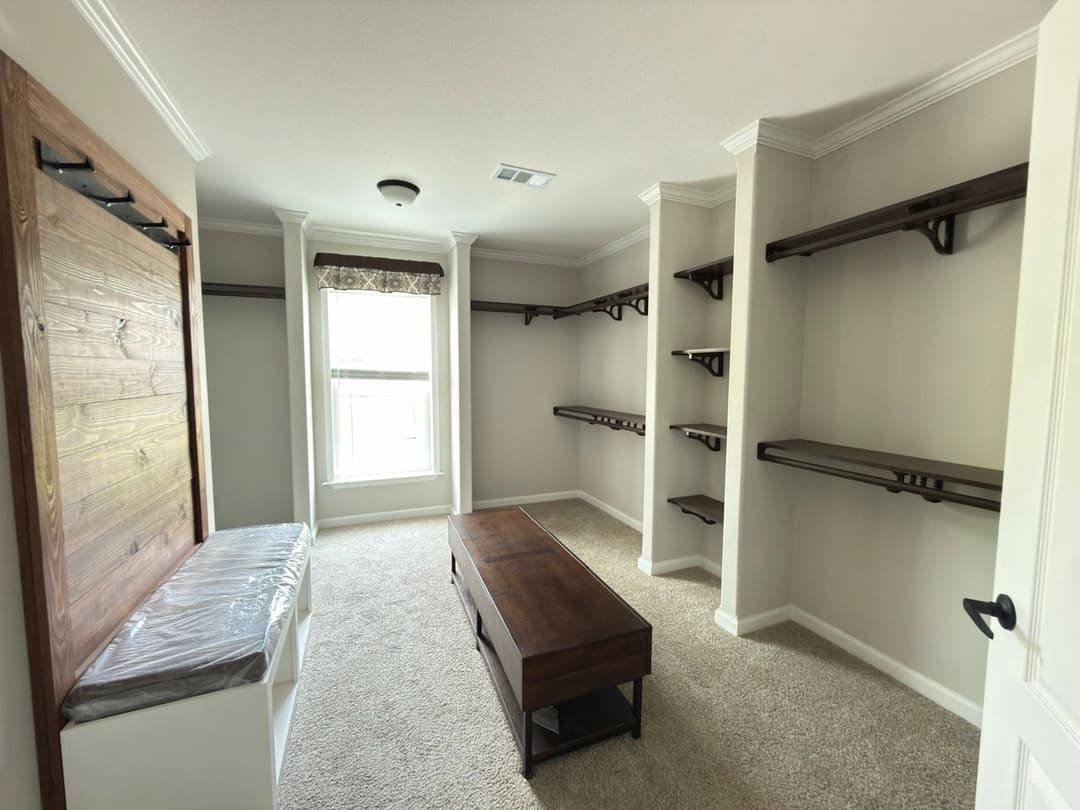 The anais interior home features