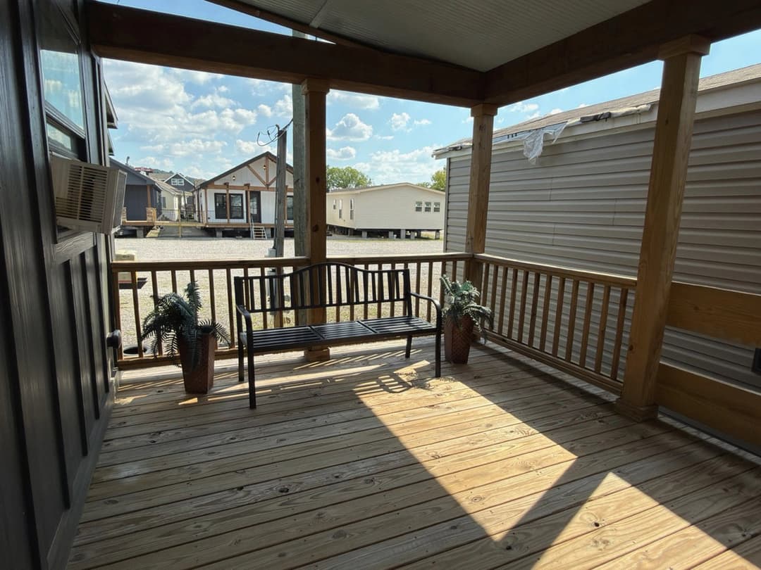 The barndominium exterior home features