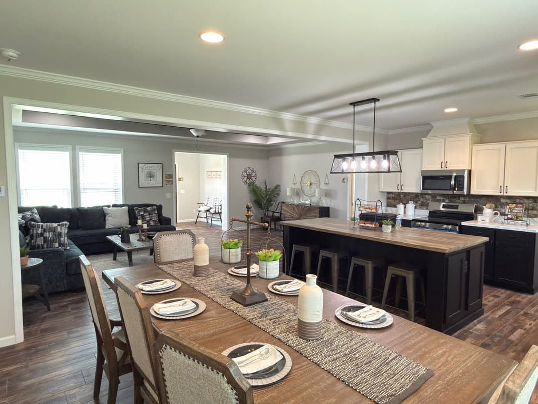 The woodside c interior home features