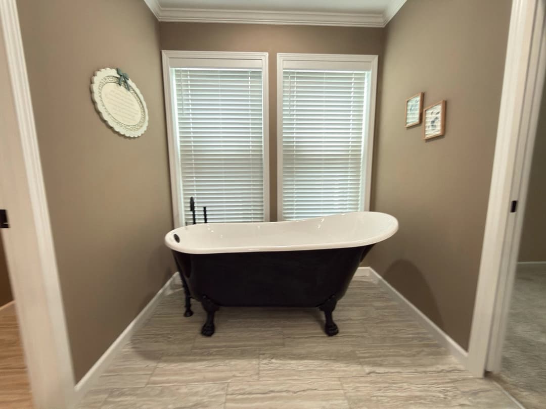 The clarkson jr. bathroom home features