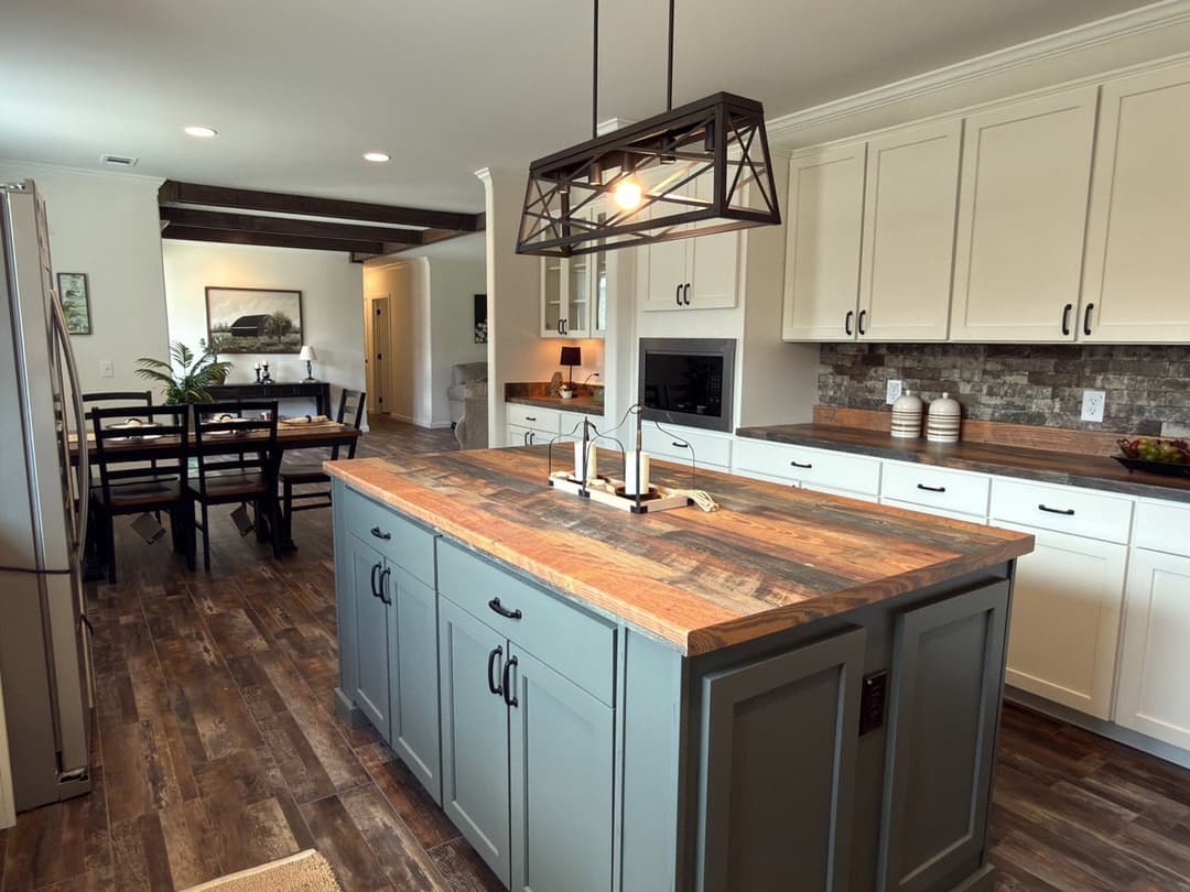 The clarkson kitchen home features