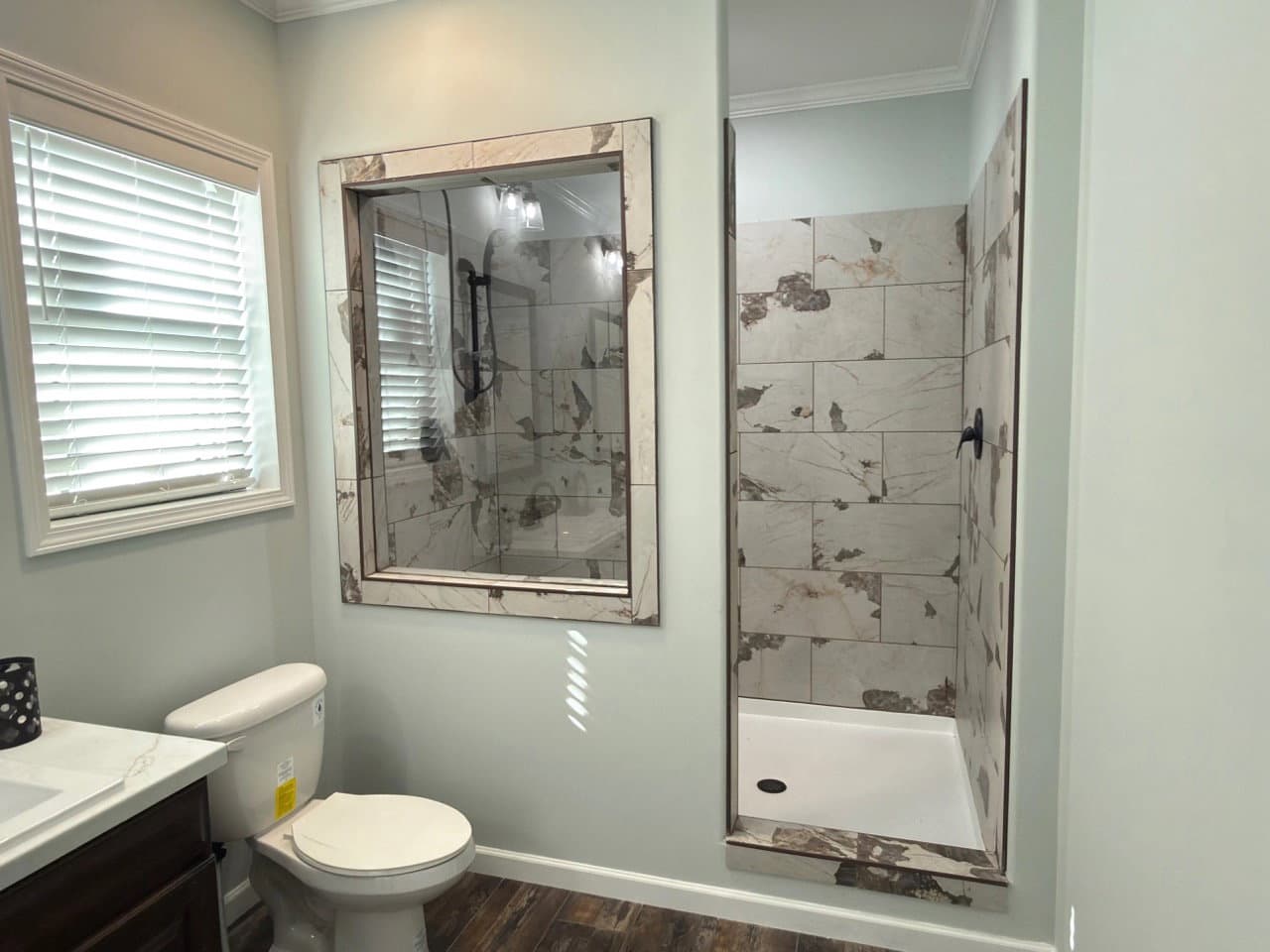 Wl-monl-6809 bathroom home features