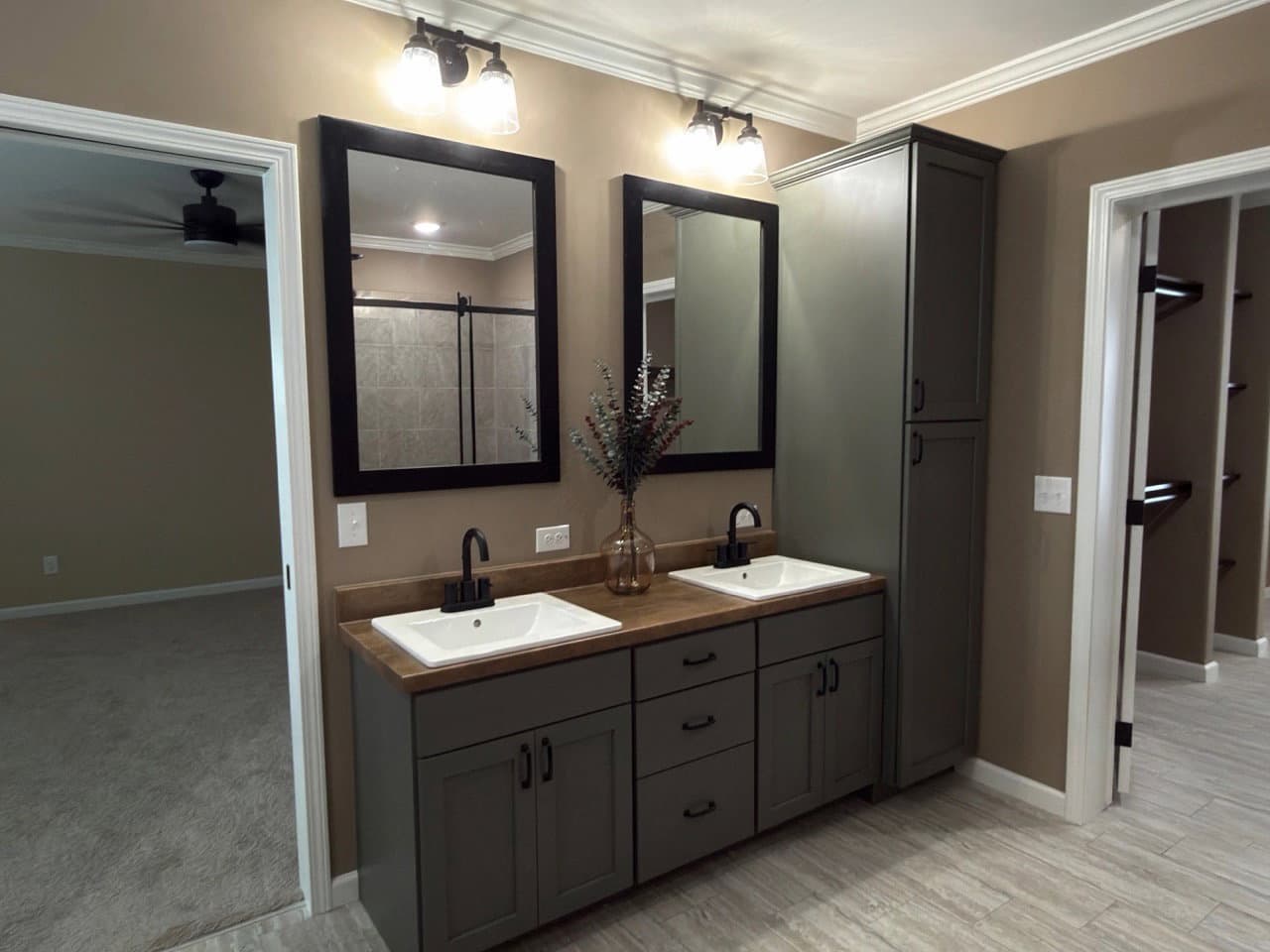 The clarkson jr. bathroom home features