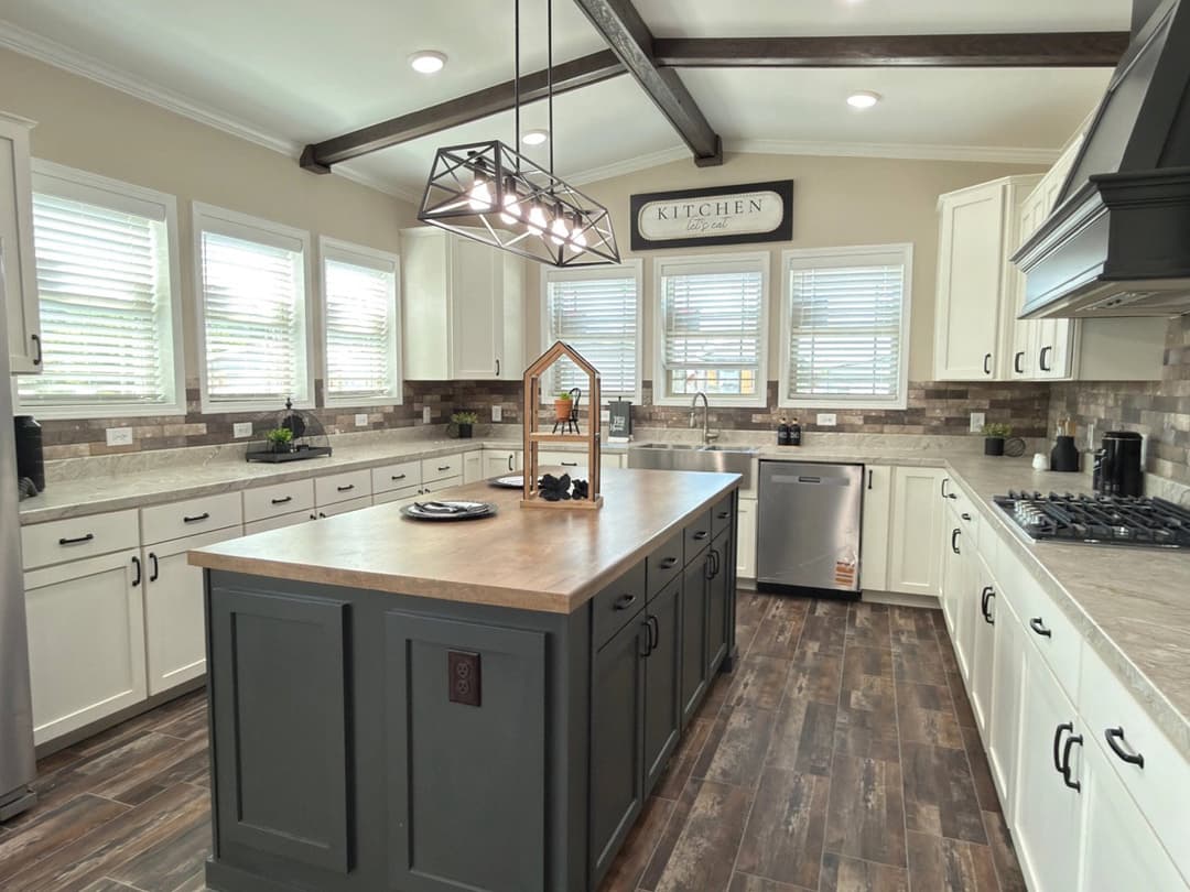 The taylor  kitchen home features