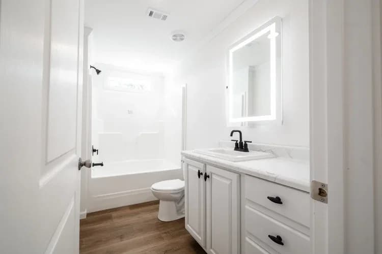 Sky harbor 2.0 bathroom home features