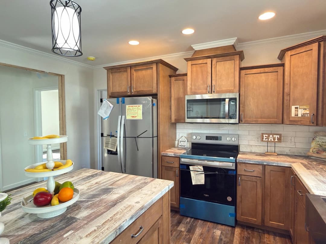 Aimon c 4br kitchen home features