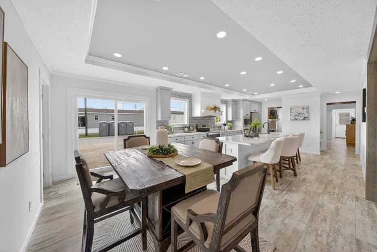 Rory interior home features