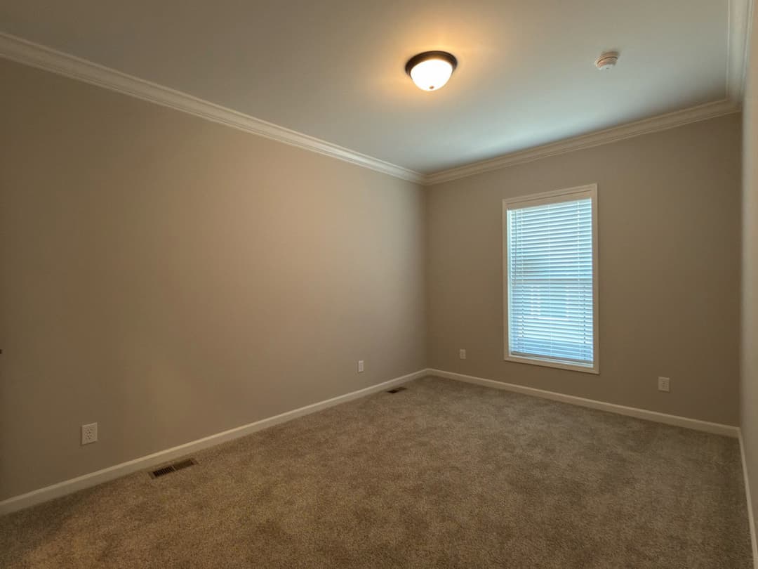 Tahoe harbor bedroom home features