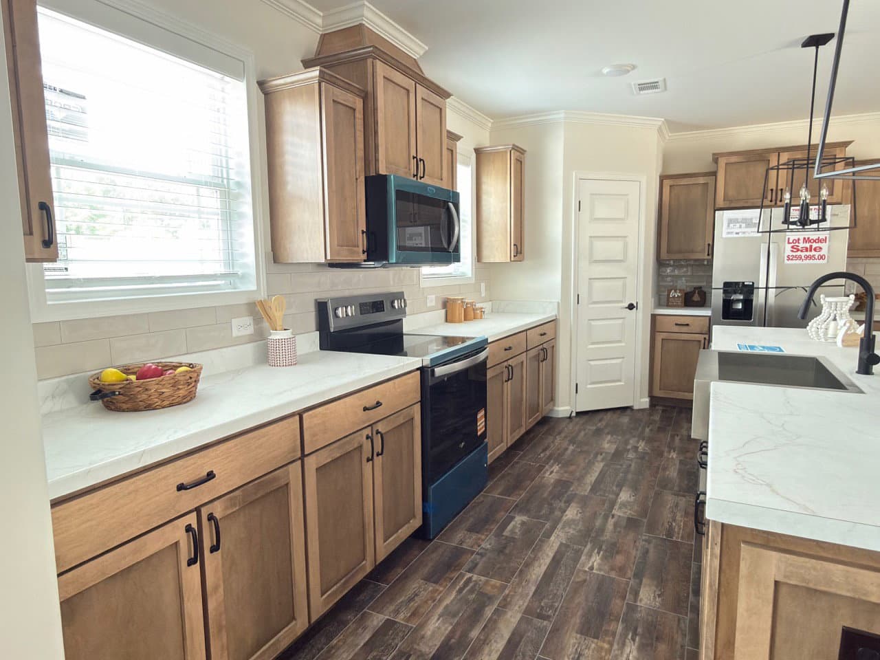 Orchard house (study) kitchen home features