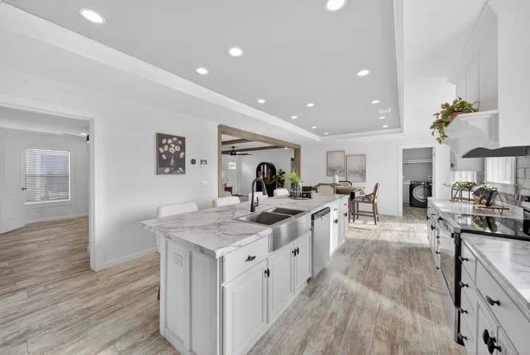 Rory kitchen home features